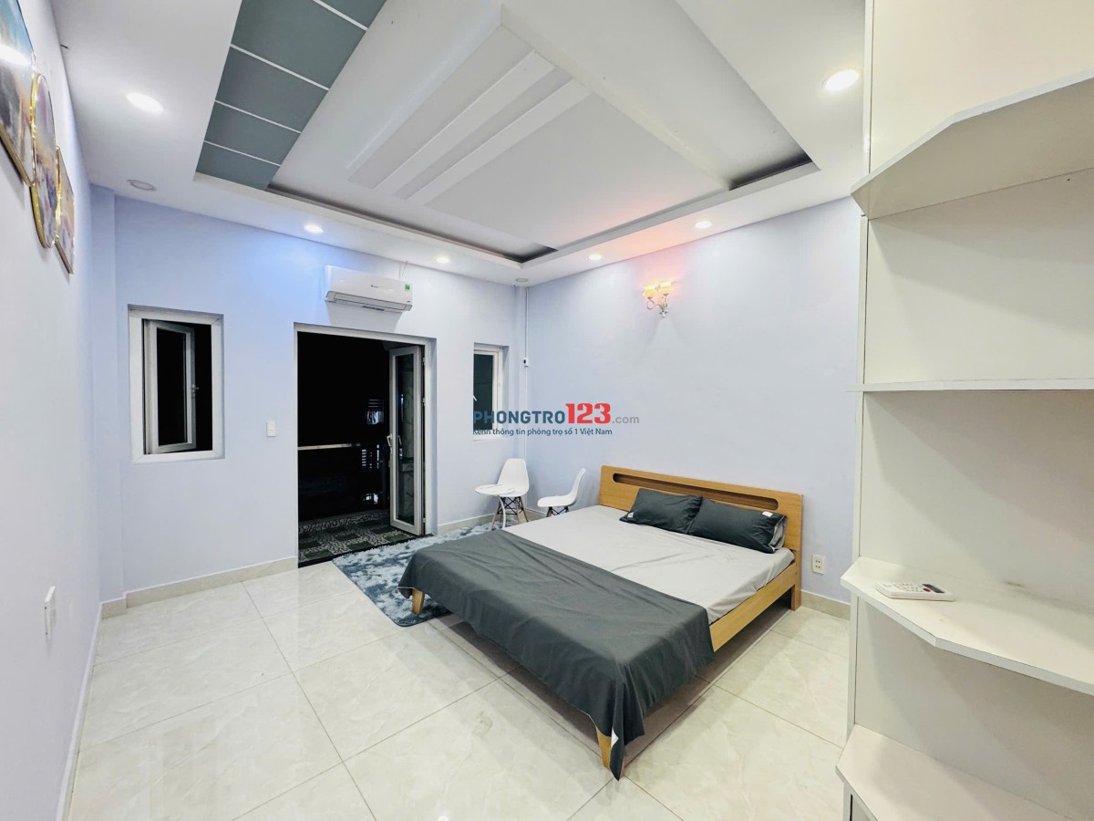 Căn Hộ Ban Công Siêu Đẹp Full Nội Thất