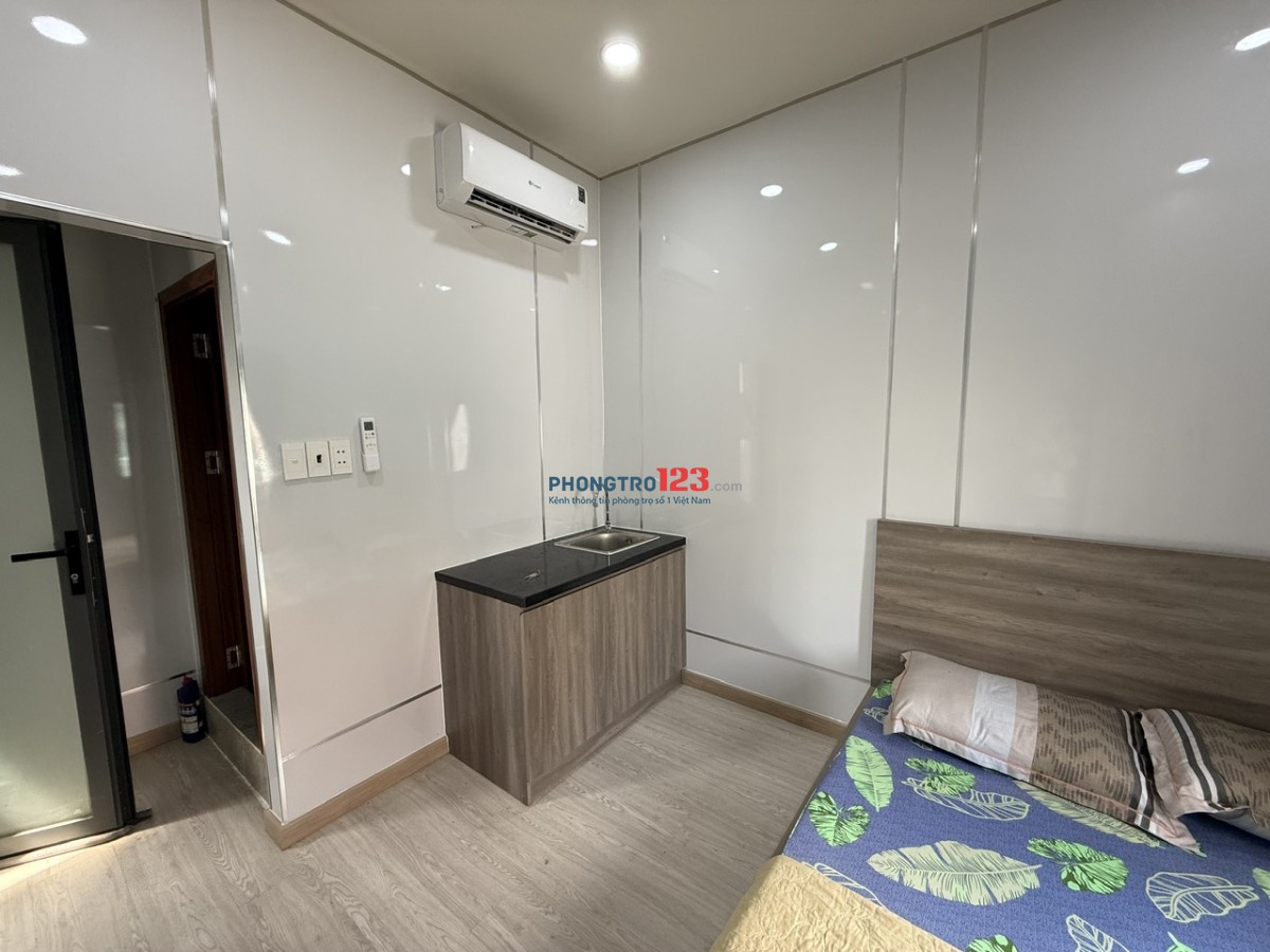 [PHÒNG MỚI - FULL NỘI THẤT] – PHAN XÍCH LONG – BAN CÔNG/CỬA SỔ – GIỜ GIẤC TỰ DO