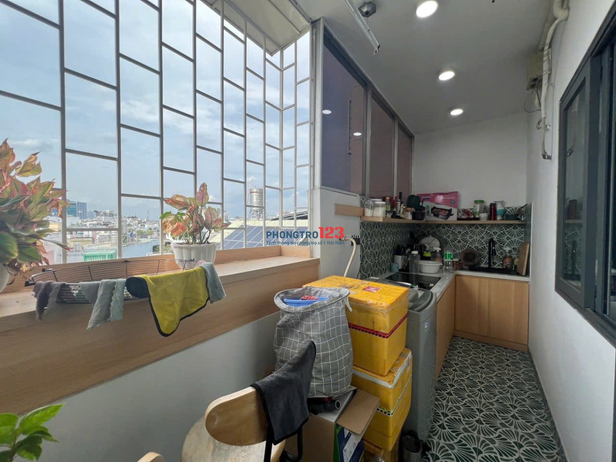 Chung cư 10A Trần Nhật Duật, Quận 1: 70m2,1p ngủ, NT, 10tr5/th