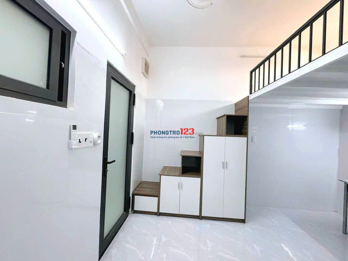 Phòng trọ mới xây 25m2 ban công ở Đông Hưng Thuận Q12
