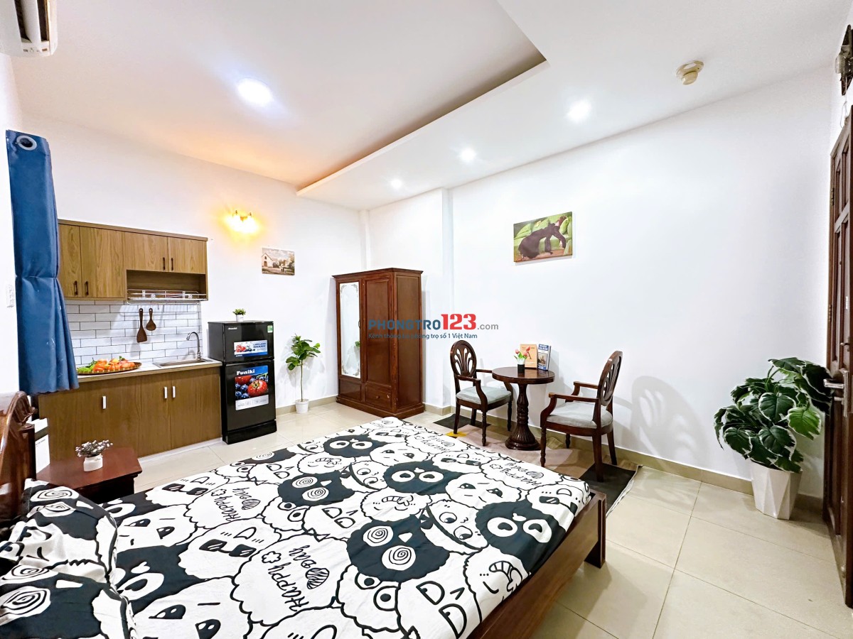 Căn hộ Studio 73 Thành Thái, Quận 10 - Full nội thất đẹp, Thang máy, Giá tốt