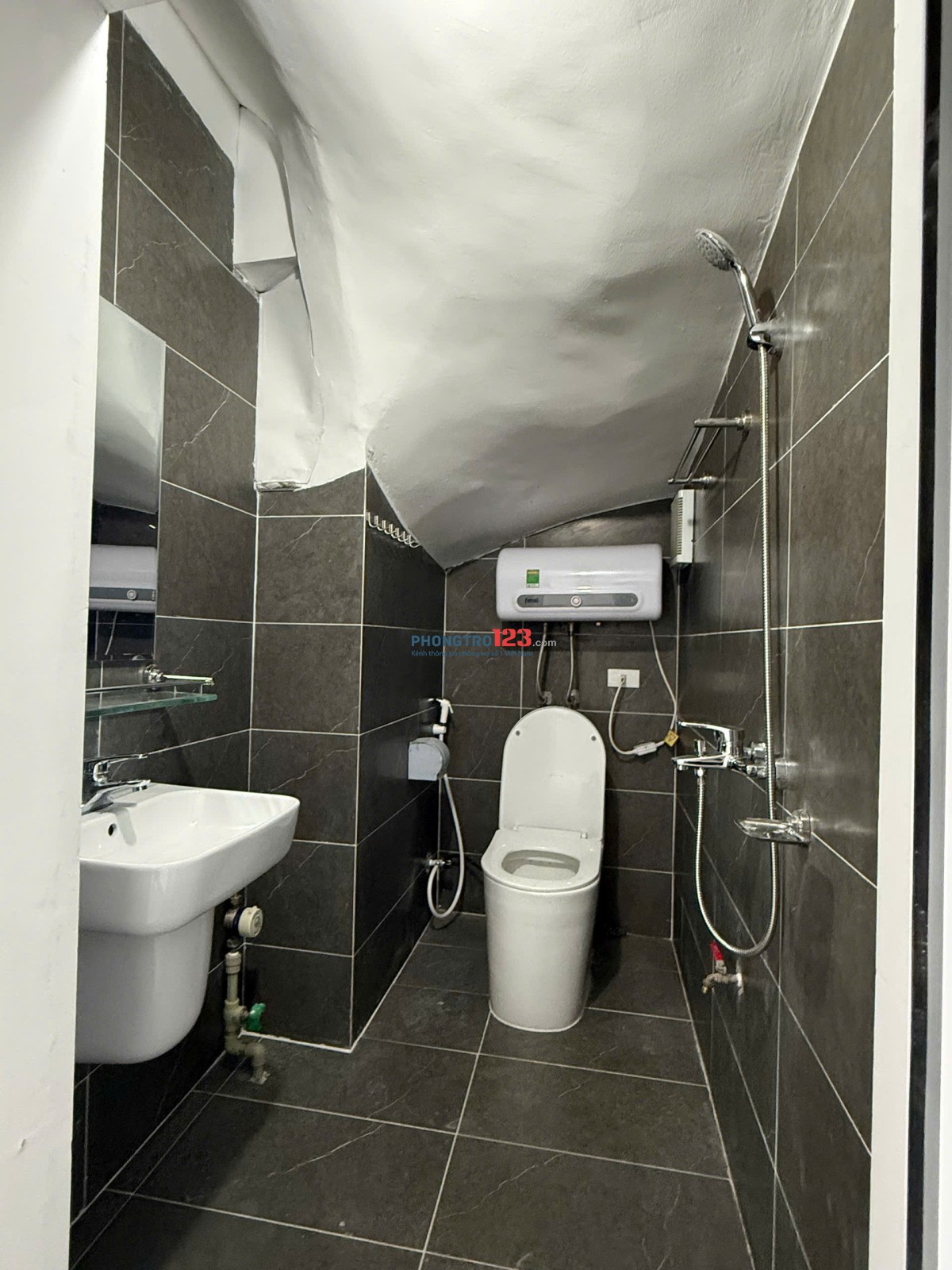 Chính chủ cần cho thuê nhà nguyên căn ở số 9 ngõ 59 Đường Trần Cung