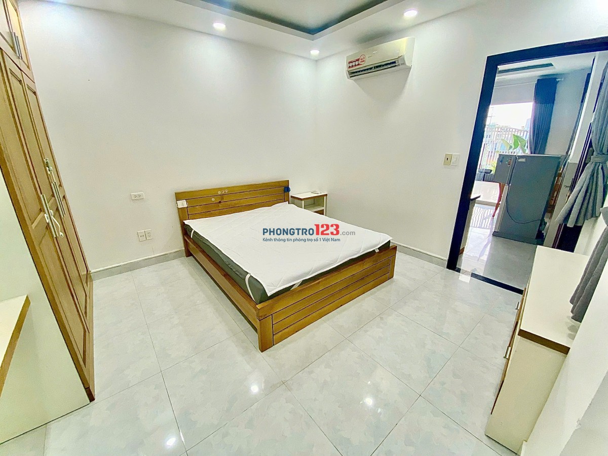 Penthouse Có Sân Thượng Riêng, Siêu Chill, 40m2, Full Nội Thất, Bình Thạnh