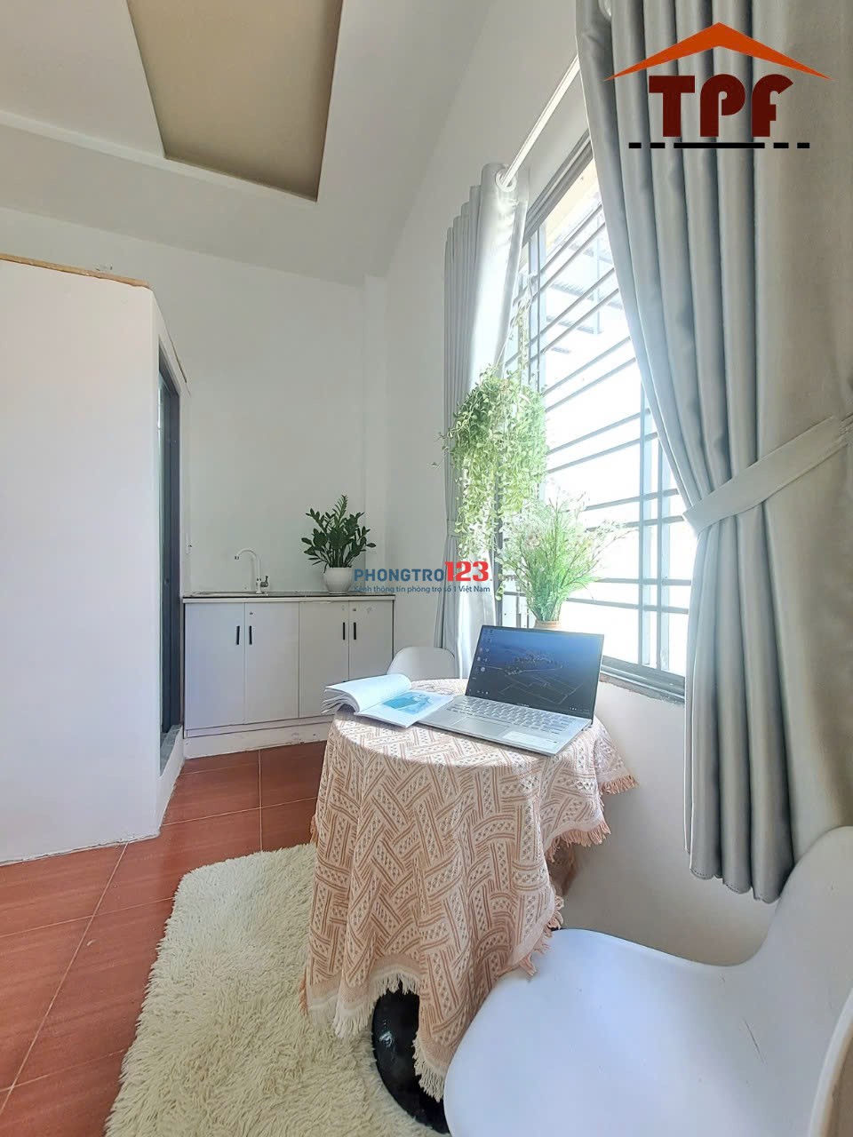 TRỐNG 2 PHÒNG SẴN NỘI THẤT NGAY HUỲNH VĂN NGHỆ SÁT CHỢ PHẠM VĂN BẠCH-NGUYỄN TƯ GIẢN Y HÌNH-GẦN EMART