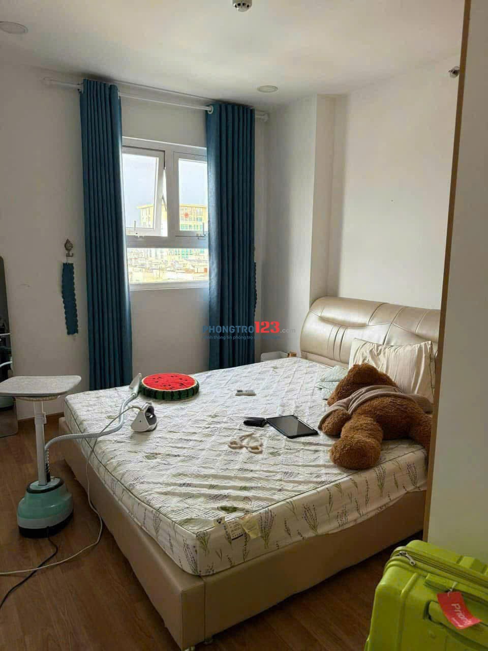 Chung cư 590 CMT8, Q3: 110m2, 3p ngủ, căn góc, 15triệu/th