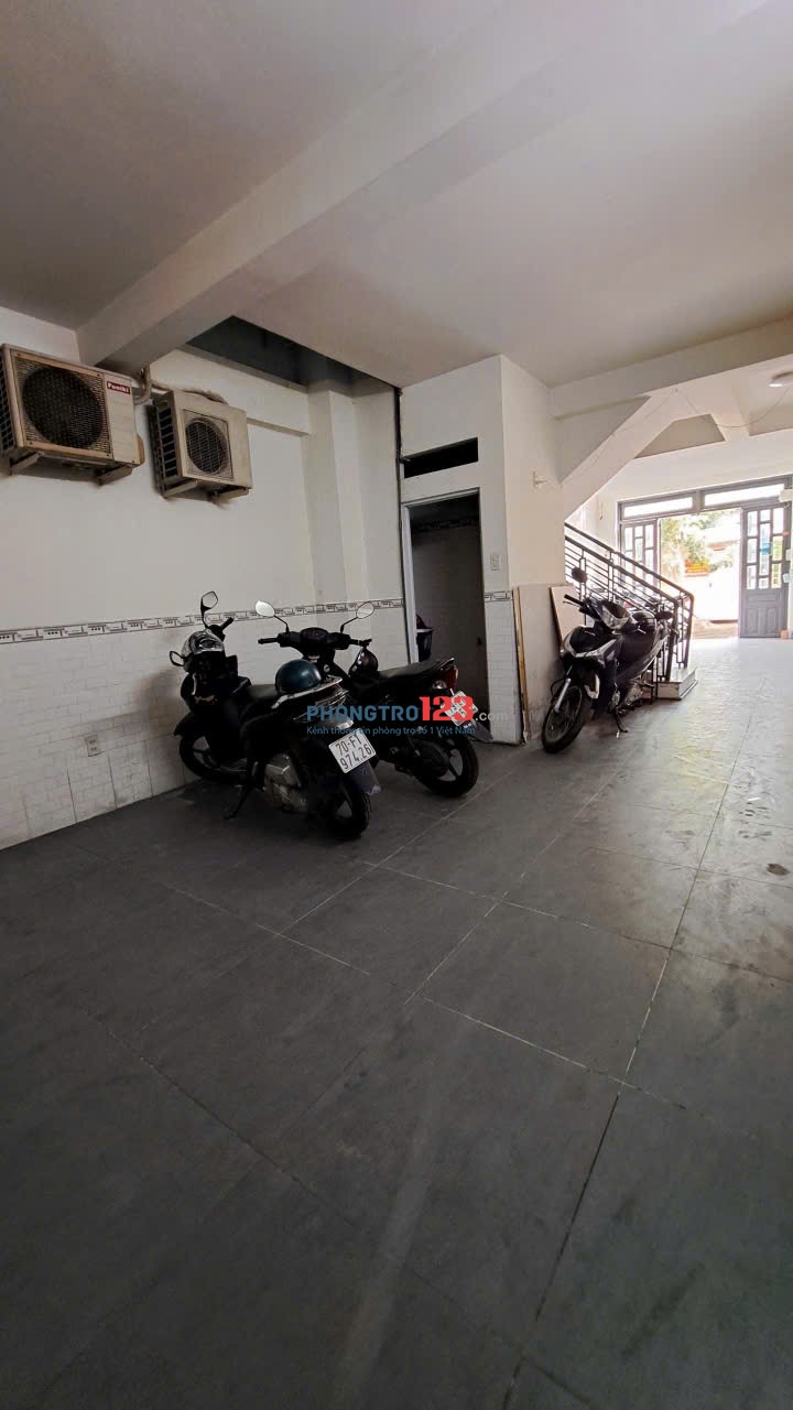 1PN Tách Bếp - Có Cửa Sổ - Bùi Đình Túy - Gần Ngã Tư Hàng Xanh