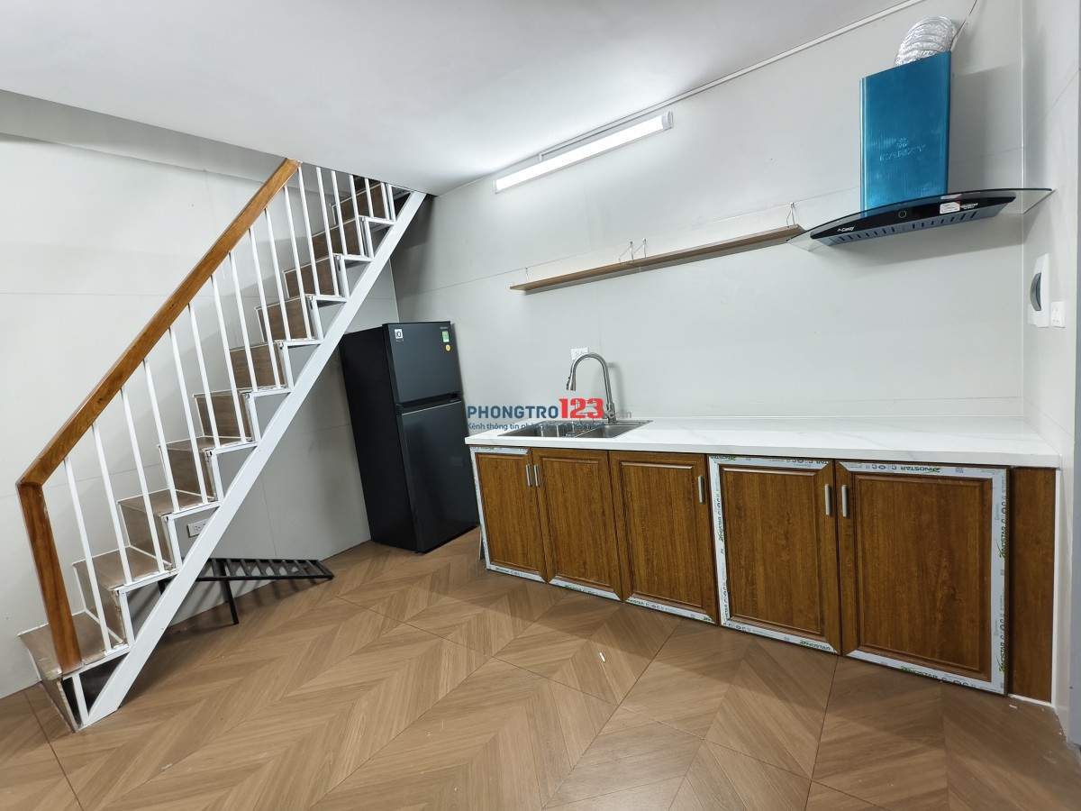 Căn hộ 40m2, 2 tầng, 1 gác lửng ở Khúc Thừa Dụ, Cầu Giấy