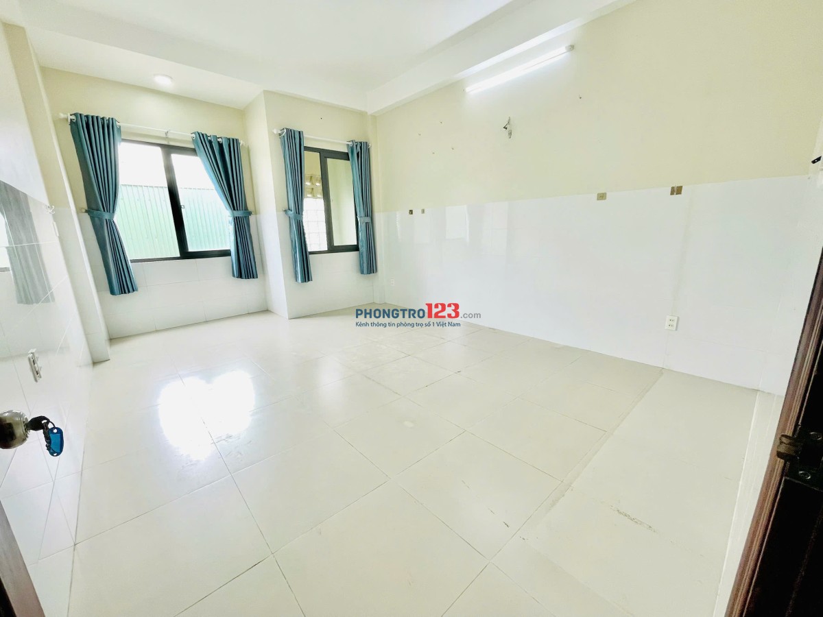 PHÒNG MỚI XÂY CỬA SỔ SIÊU THOÁNG - GẦN CÔNG VIÊN PHẦN MỀM QUANG TRUNG