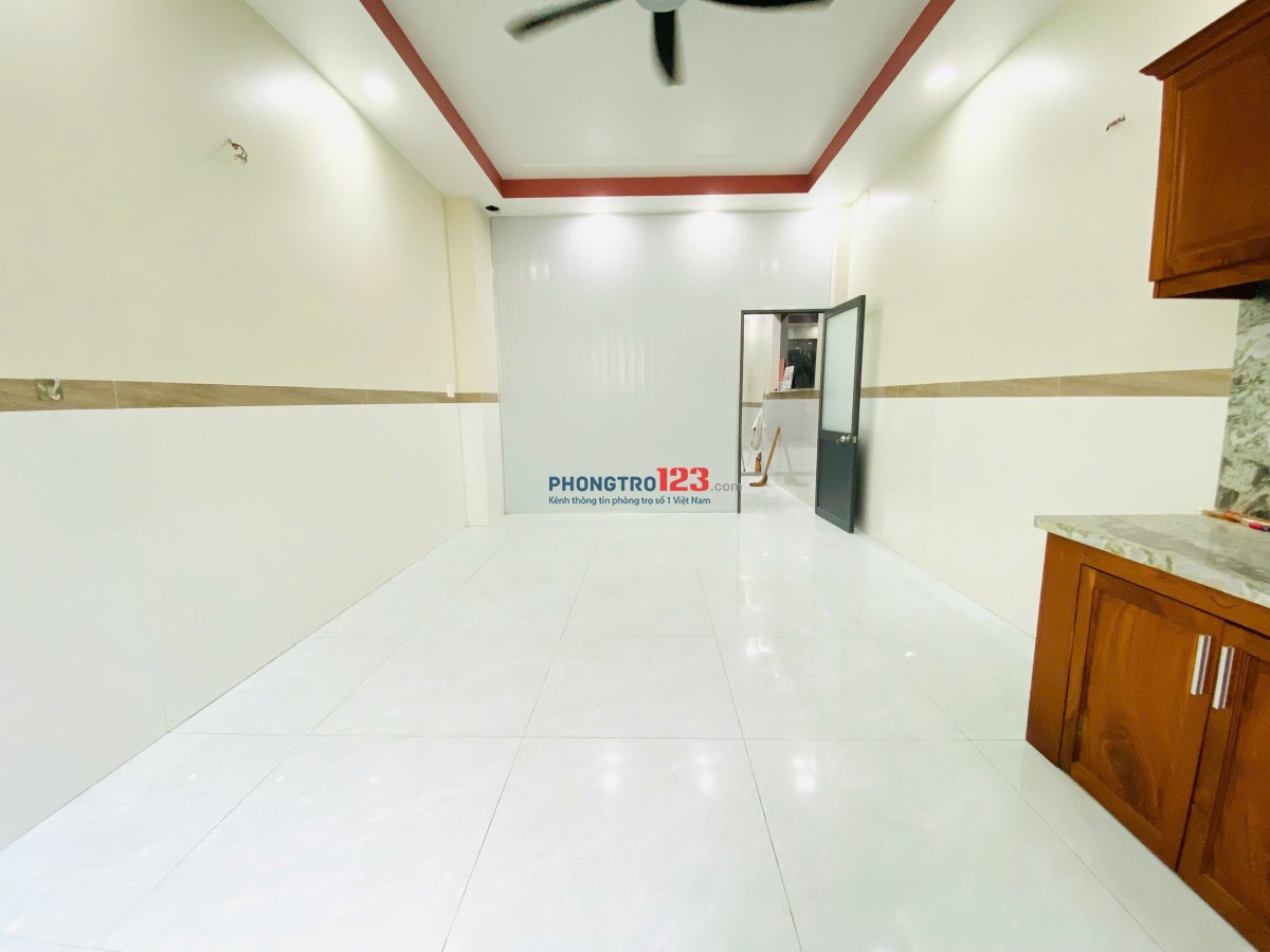 PHÒNG TRỆT NHÀ MỚI XÂY - CÓ MÁY LẠNH - MẶT TIỀN ĐƯỜNG TRƯƠNG THỊ NGÀO - Q12
