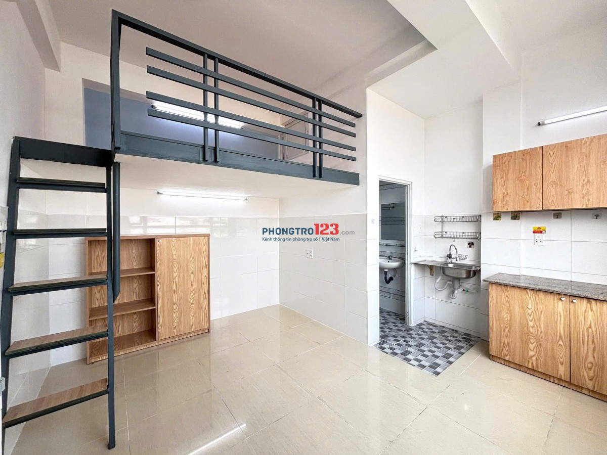 Căn Hộ View Đẹp Giá Rẻ Full Nội Thất Có Cửa Sổ Thoáng Ngay Sân Bay Tân Sơn Nhất Chỉ 5' Đi Xe