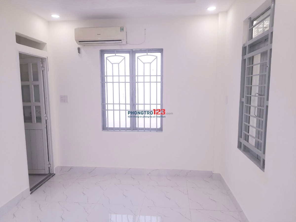 Phòng nhà đúc 710/26a Huỳnh Tấn Phát, Tân phú, Q7, 20m, 3.3tr/th wifi, máy lạnh, khóa từ miễn phí