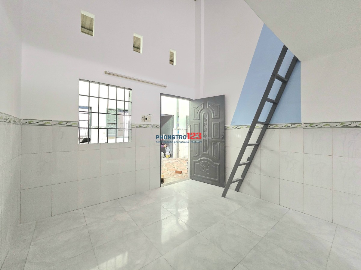 Phòng Mới ngay Trạm Thu Phí Bình Thung, Đông Hòa, Dĩ An Ko chung chủ, giờ tự do