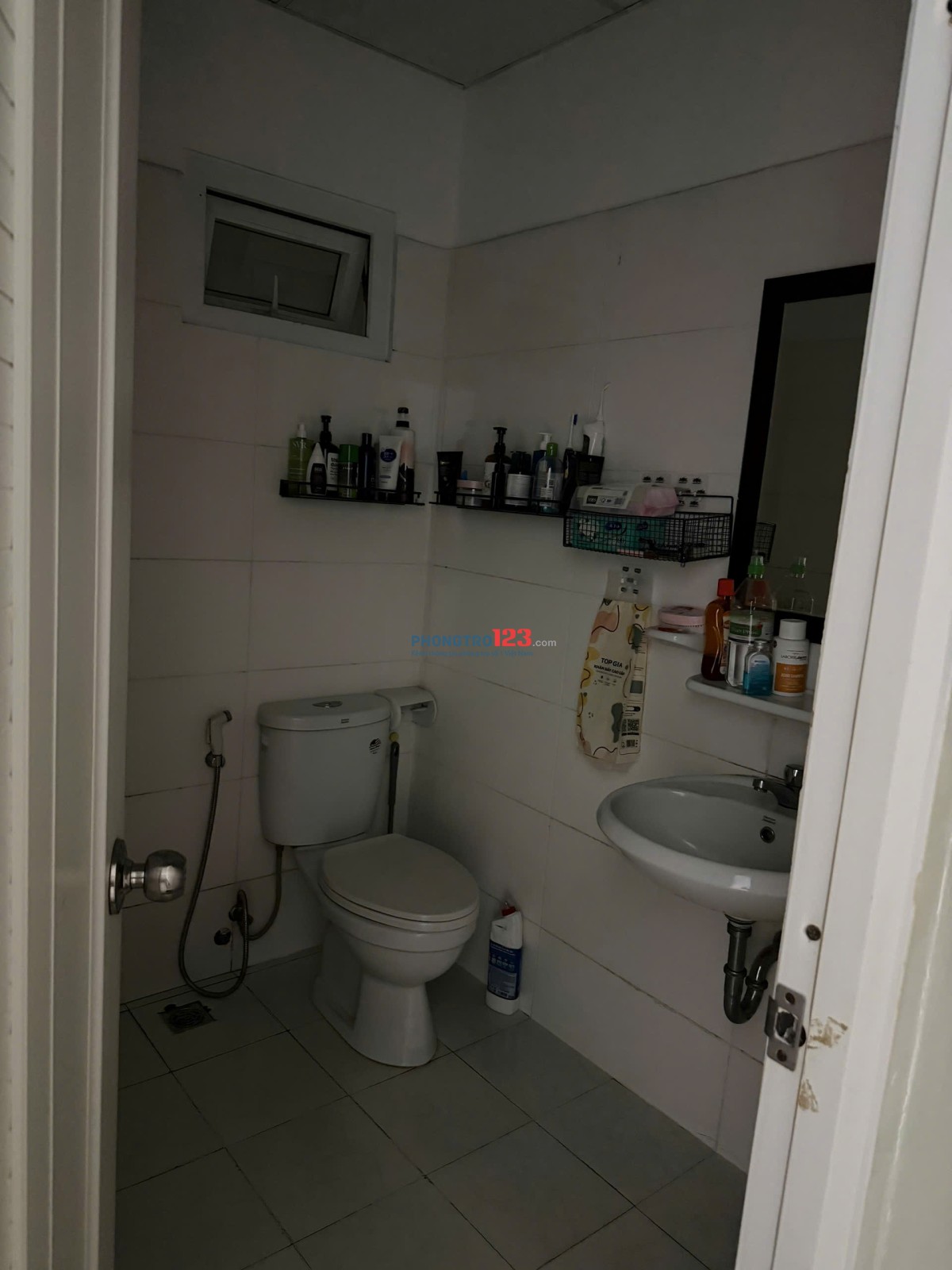 Share 1PN cho Nam/LGBT trong căn góc 3PN