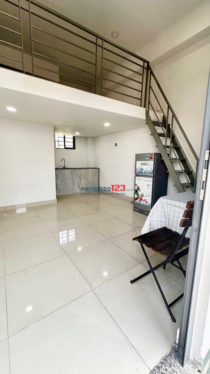 CHÍNH CHỦ CHO THUÊ PHÒNG GÁC SIÊU RỘNG TÂN THỚI NHẤT CẦU THAM LƯƠNG Ở NGAY