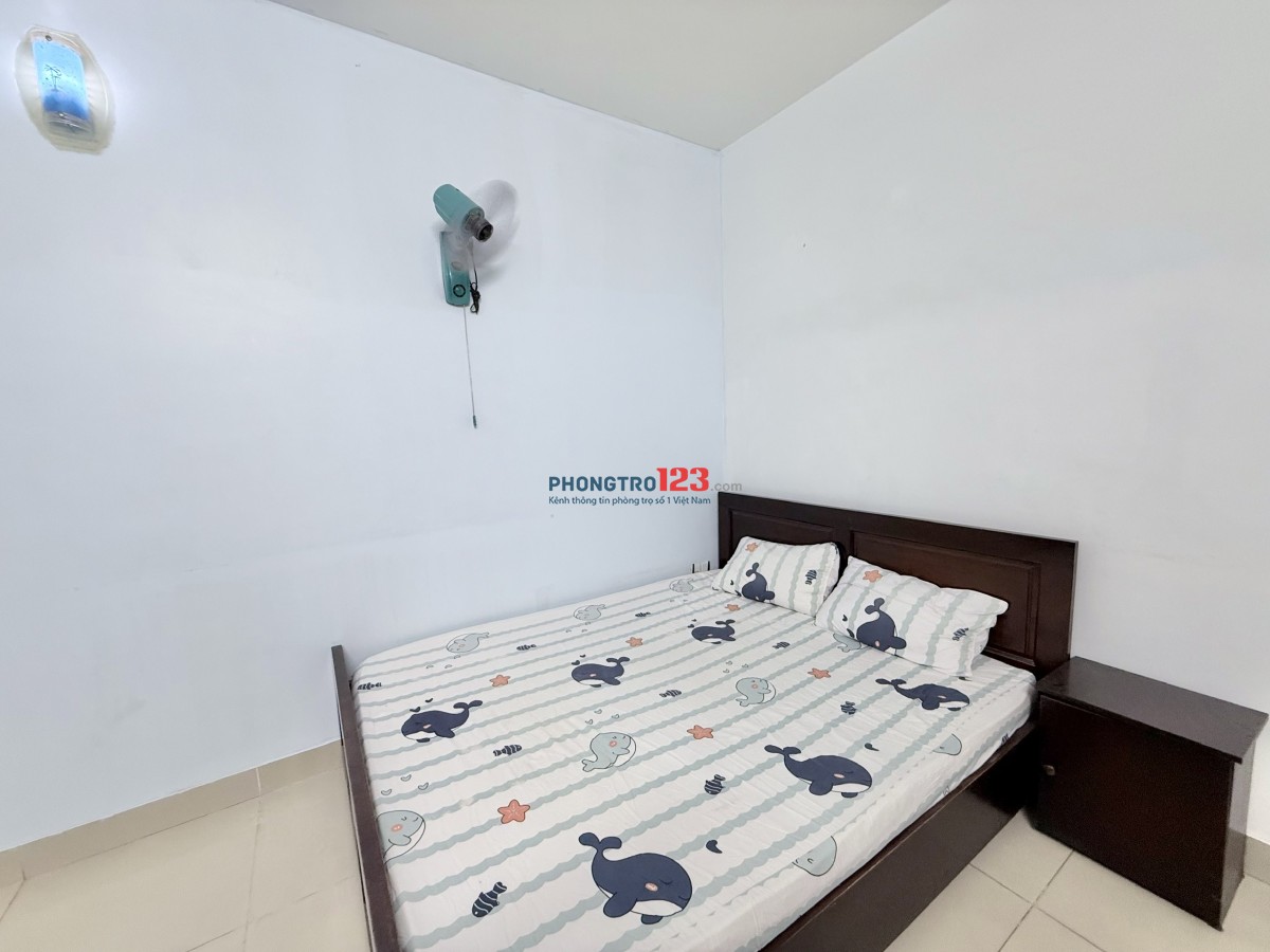 Ngay UTC2 chưa đến 1km, phòng full nội thất có thang máy di chuyển