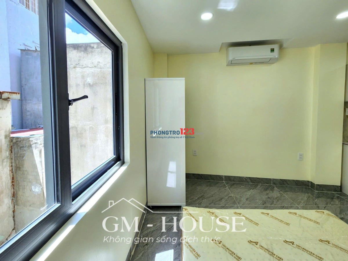 Cho Thuê Phòng tại Ung Văn Khiêm, Bình Thạnh, có cửa sổ thoáng, nhà đẹp giá chỉ 5Trx, gần Metro