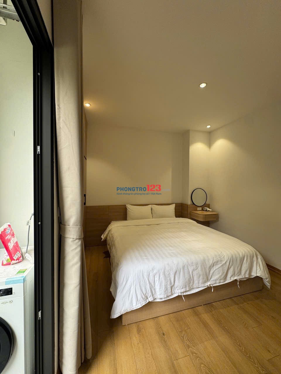 CHỦ NHÀ CHO THUÊ 1 NGỦ 1 KHÁCH, ĐỦ NỘI THẤT VÀO Ở LUÔN