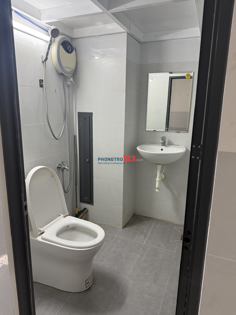 PHÒNG XIN GIÁ HỜI - CẬN TRƯỜNG, CẬN CHỢ