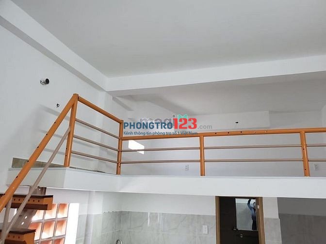 Phòng trọ có gác Máy lạnh gác Gần Sân Bay Tân Bình