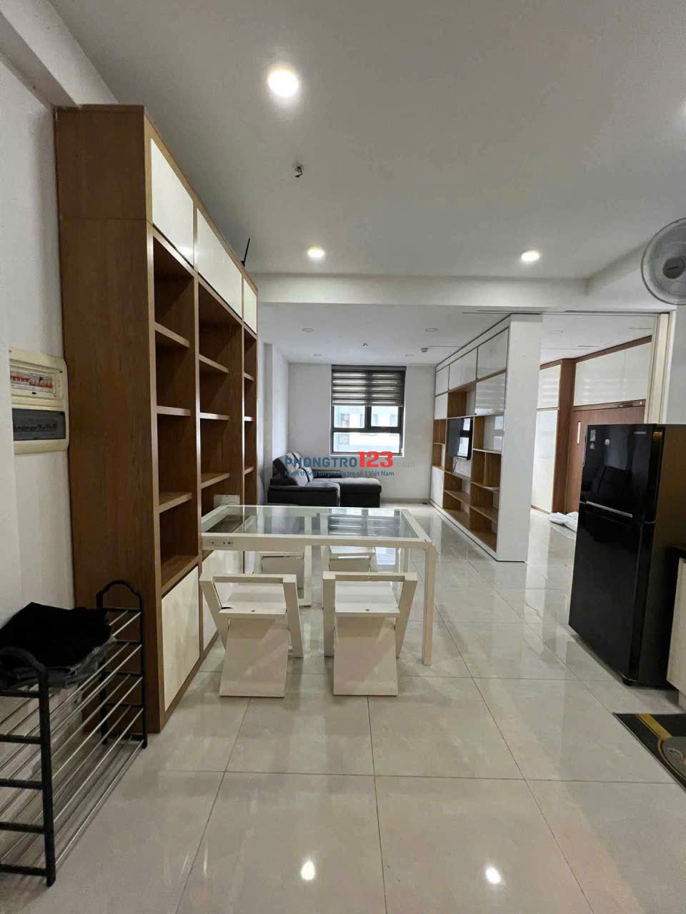 Chung cư Central Plaza, Phạm Văn Hai, TB: 107m2, 3p ngủ, nhà mới, 14tr5/th