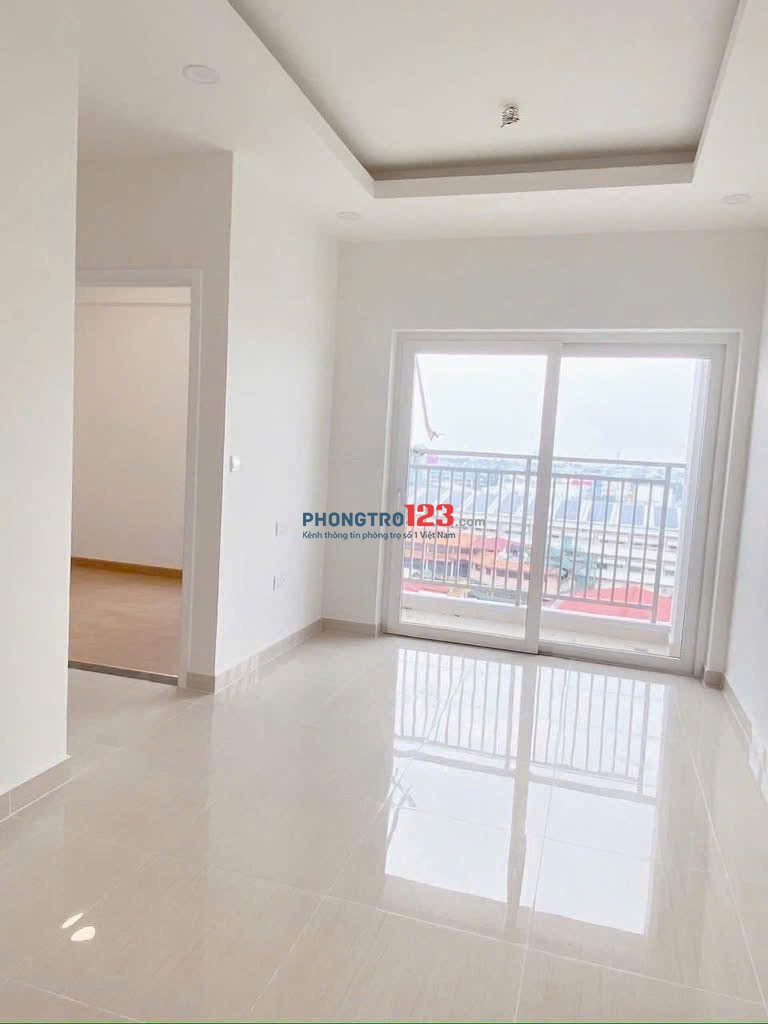 Chung cư Bàu cát, 10tr/tháng, Hồng Lạc, TB, 70m2, 2PN, 2WC, Nhà mới.