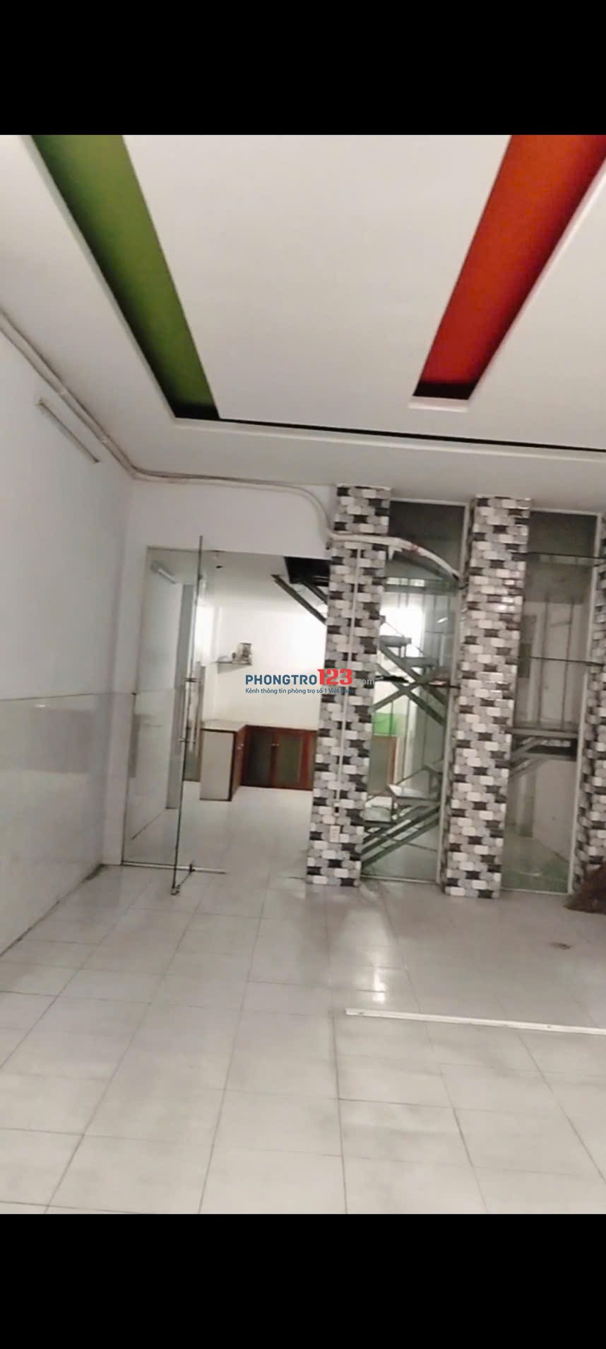 Nhà mặt tiền 64m2, mới đẹp, 1T1L, tiện VP/Dược. 20tr. Chính chủ