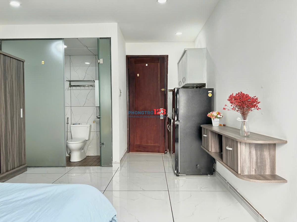 TRỌ BÌNH THẠNH GẦN CHỢ BÀ CHIỂU,Q1,Q3 - 35m2 FULL NỘI THẤT CỬA SỔ SÁNG - NGUYỄN VĂN ĐẬU - BÌNH THẠNH