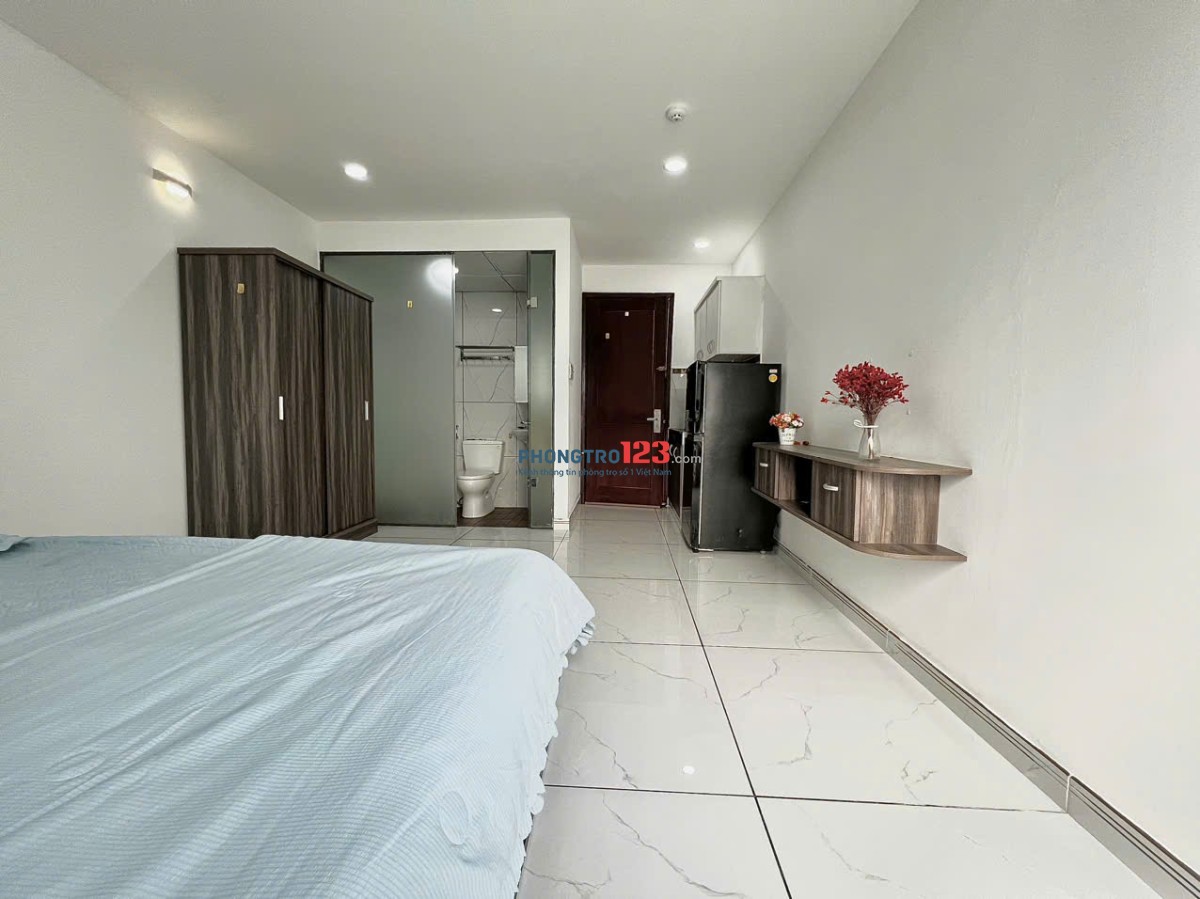 TRỌ BÌNH THẠNH GẦN CHỢ BÀ CHIỂU,Q1,Q3 - 35m2 FULL NỘI THẤT CỬA SỔ SÁNG - NGUYỄN VĂN ĐẬU - BÌNH THẠNH