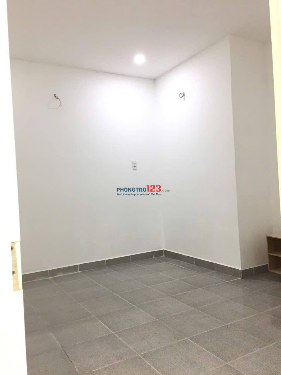 Bàu Cát 2 -Block M cho thuê căn 2p ngủ giá 10,5tr/th