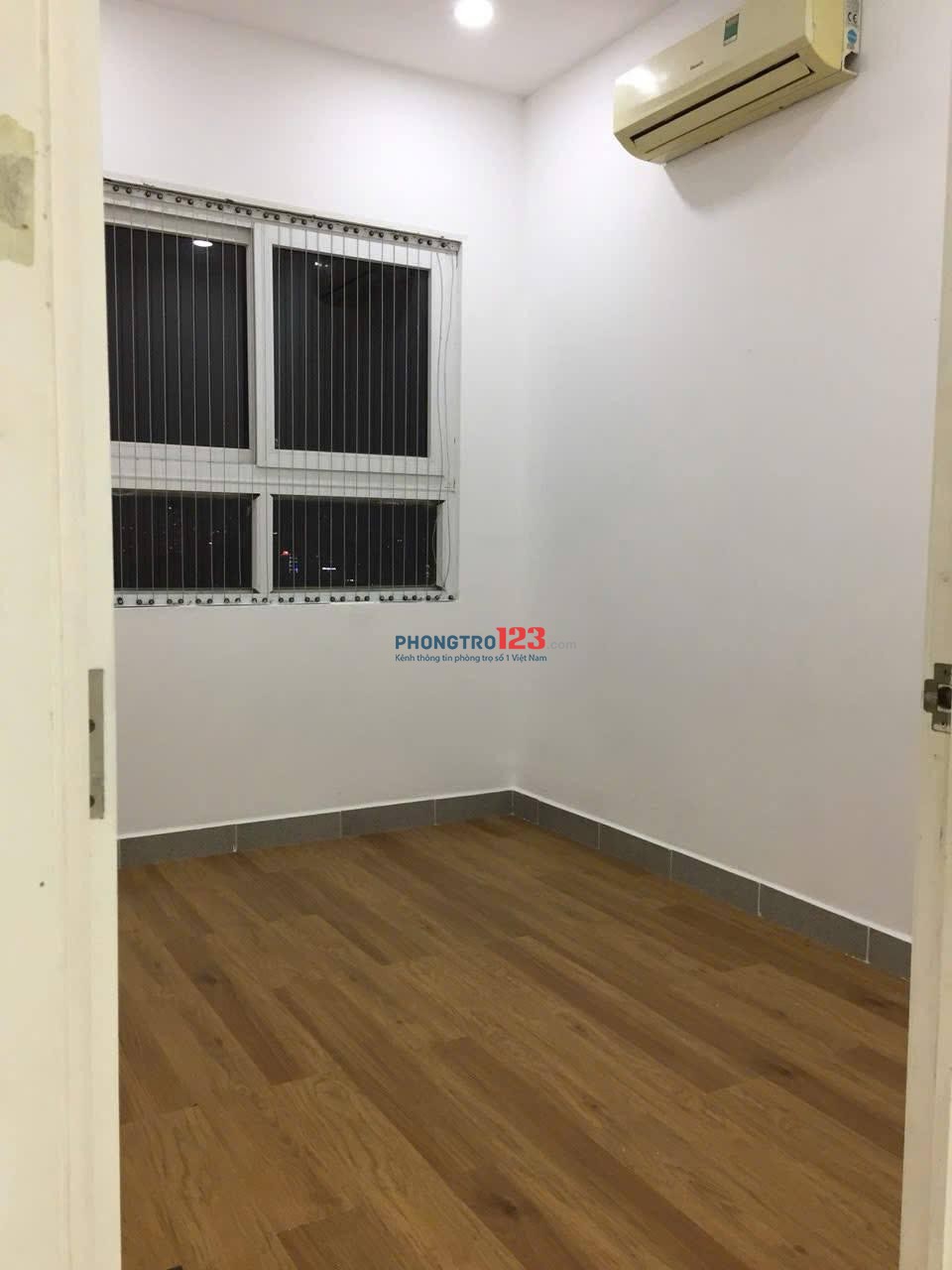 Bàu Cát 2 -Block M cho thuê căn 2p ngủ giá 10,5tr/th