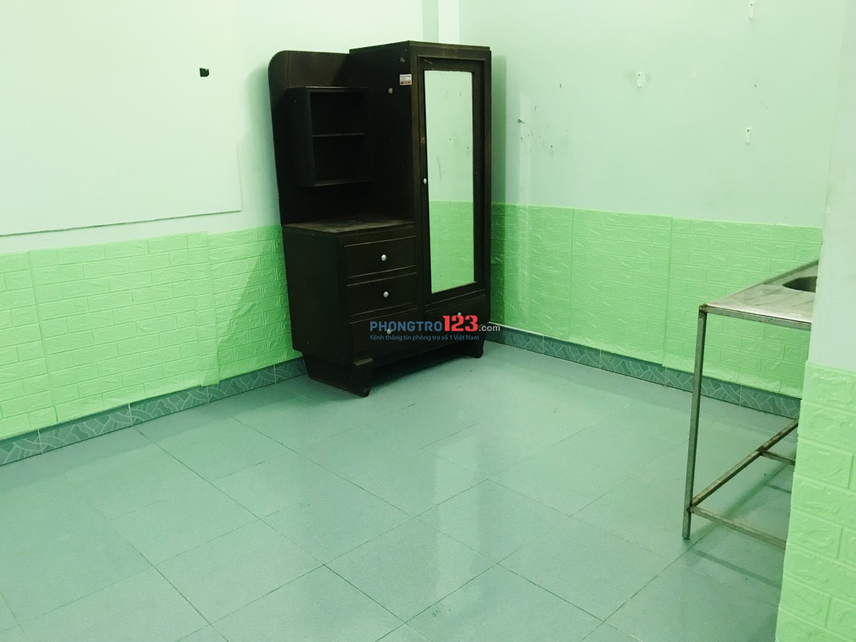 Phòng trọ xịn, giá mềm, wc riêng, có ML, tại 123 Hồng Lạc, TB