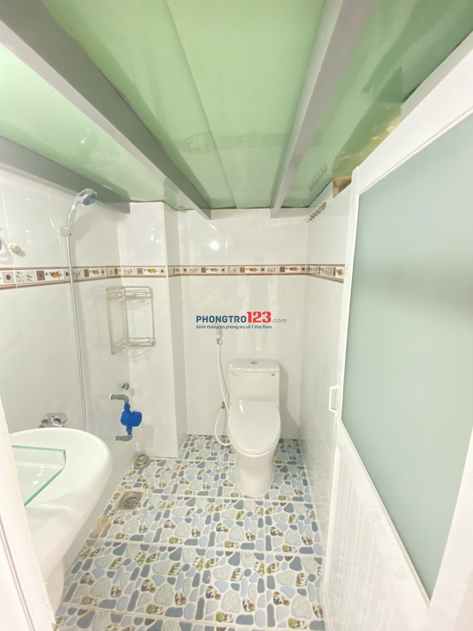 Phòng trọ Gác lửng đẹp - Tiện nghi cơ bản tại Nguyễn Hữu Tiến - P. Tây Thạnh - Tân Phú