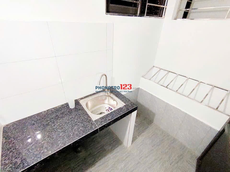 CCMN FULL ĐỒ NỘI THẤT, VSKK, KHU BẾP TÁCH RIÊNG NGOÀI PHÒNG