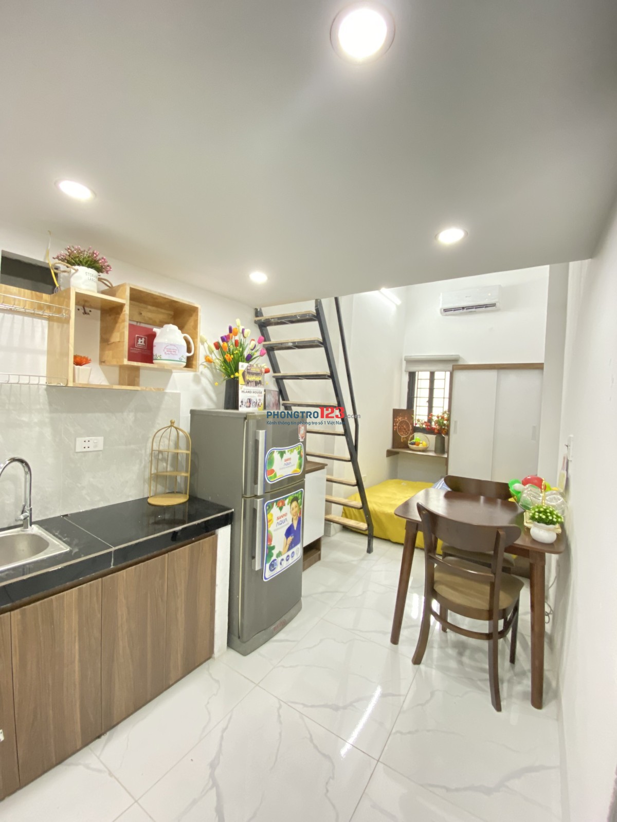 Cho thuê phòng trọ tại Yên Xá, 3,5 triệu, 22m2, 1WC, full đồ 2 ngủ