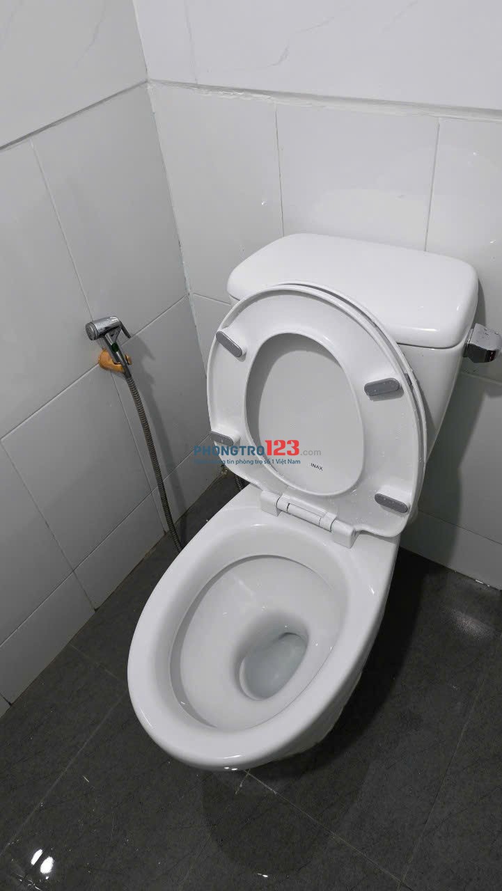 Cho thuê phòng trọ phường 10, gò vấp doi diện Lottemart và khu Cityland parkhill, miễn trung gian