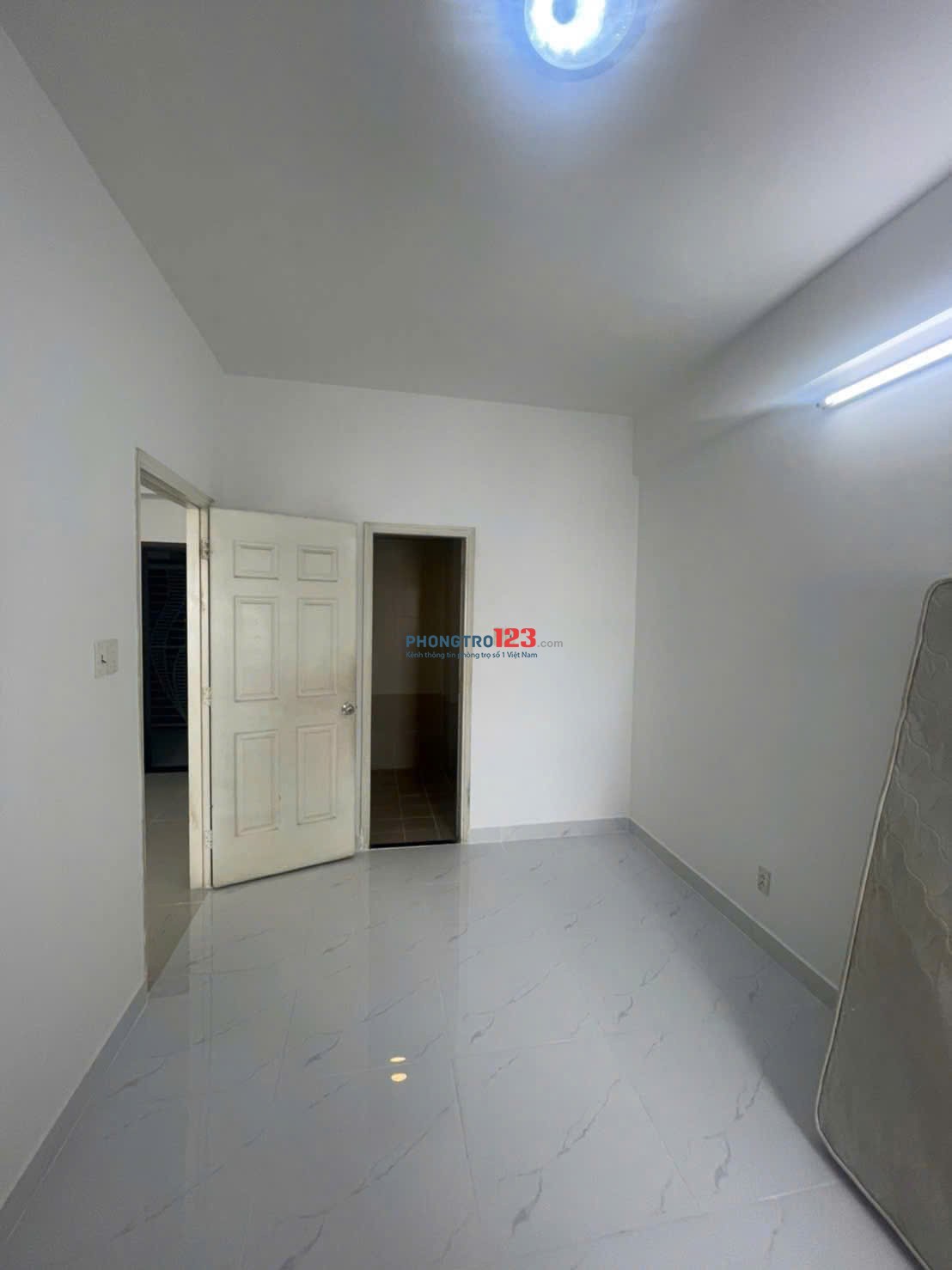 Chung cư Bàu Cát, 70m2, Bancong, NTCB, Giá 10tr5/th, Nhà sạch sẽ, 70m2.