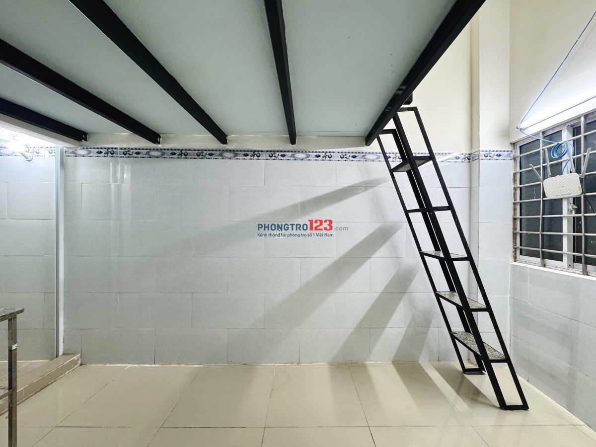 PHÒNG TRỌ GIÁ RẺ - AN NINH - SẠCH SẼ - NGAY CHỢ HOÀNG HOA THÁM - ETOWN CỘNG HOÀ - GIÁ GIẢM TỐT