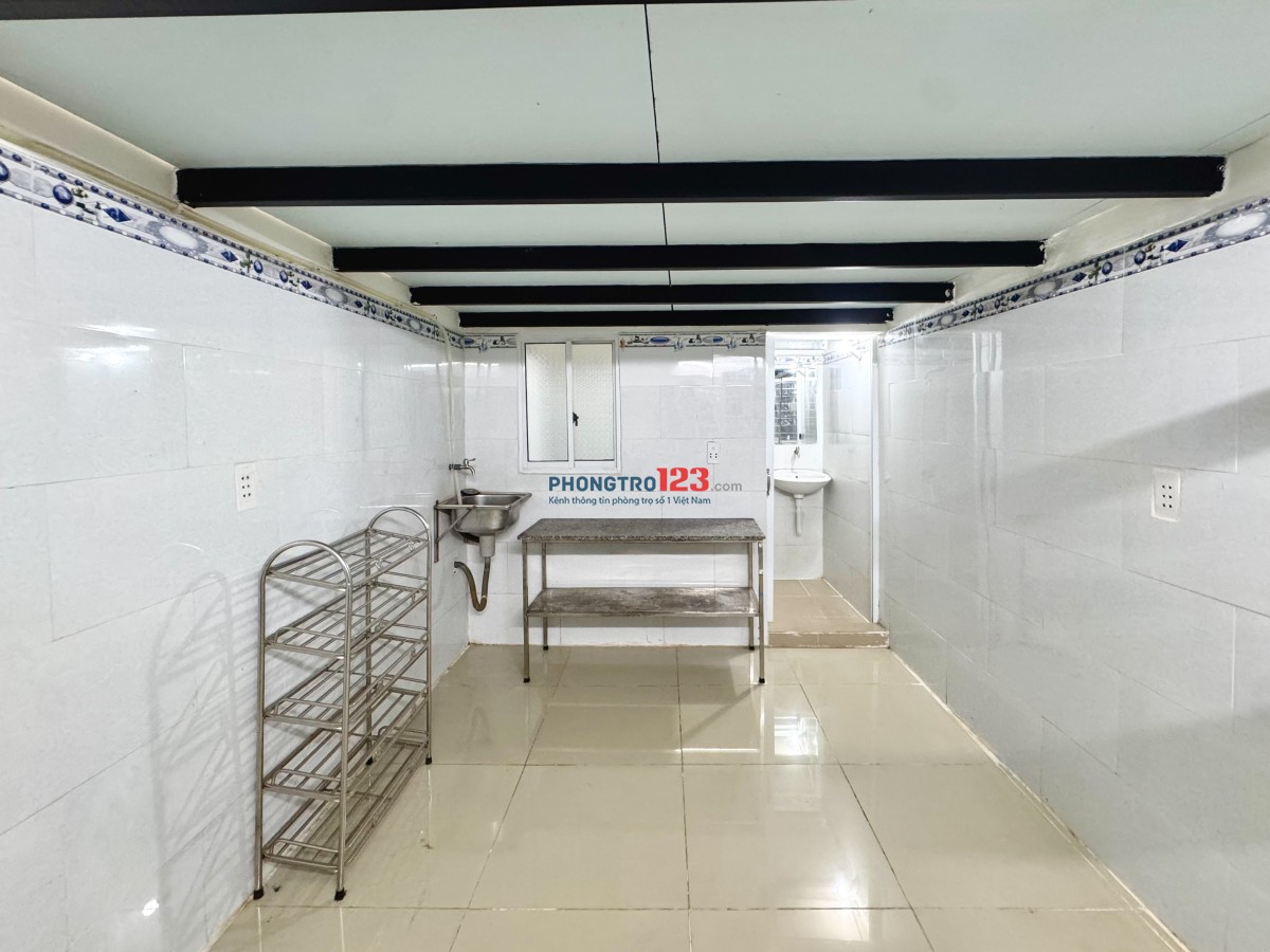 PHÒNG TRỌ GIÁ RẺ - AN NINH - SẠCH SẼ - NGAY CHỢ HOÀNG HOA THÁM - ETOWN CỘNG HOÀ - GIÁ GIẢM TỐT