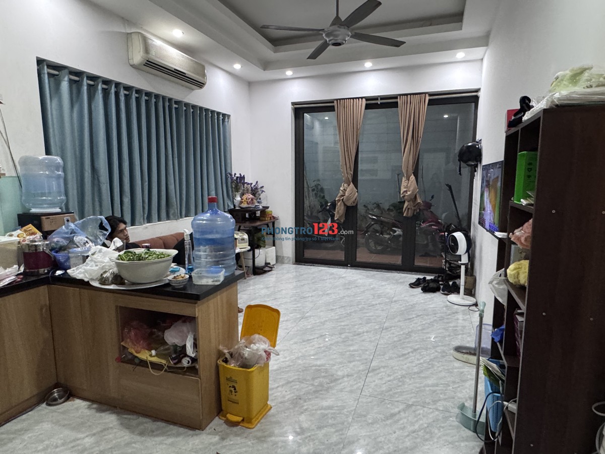 Nhượng HĐ Thuê Nhà 2N1K Âu Cơ - Tây Hồ Hà Nội, có thể chuyển vào luôn