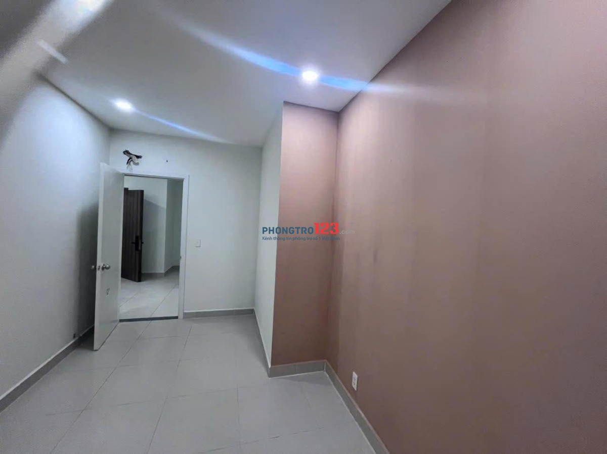 Chung cư Topaz -Phan Văn Hớn 2p ngủ giá 7tr