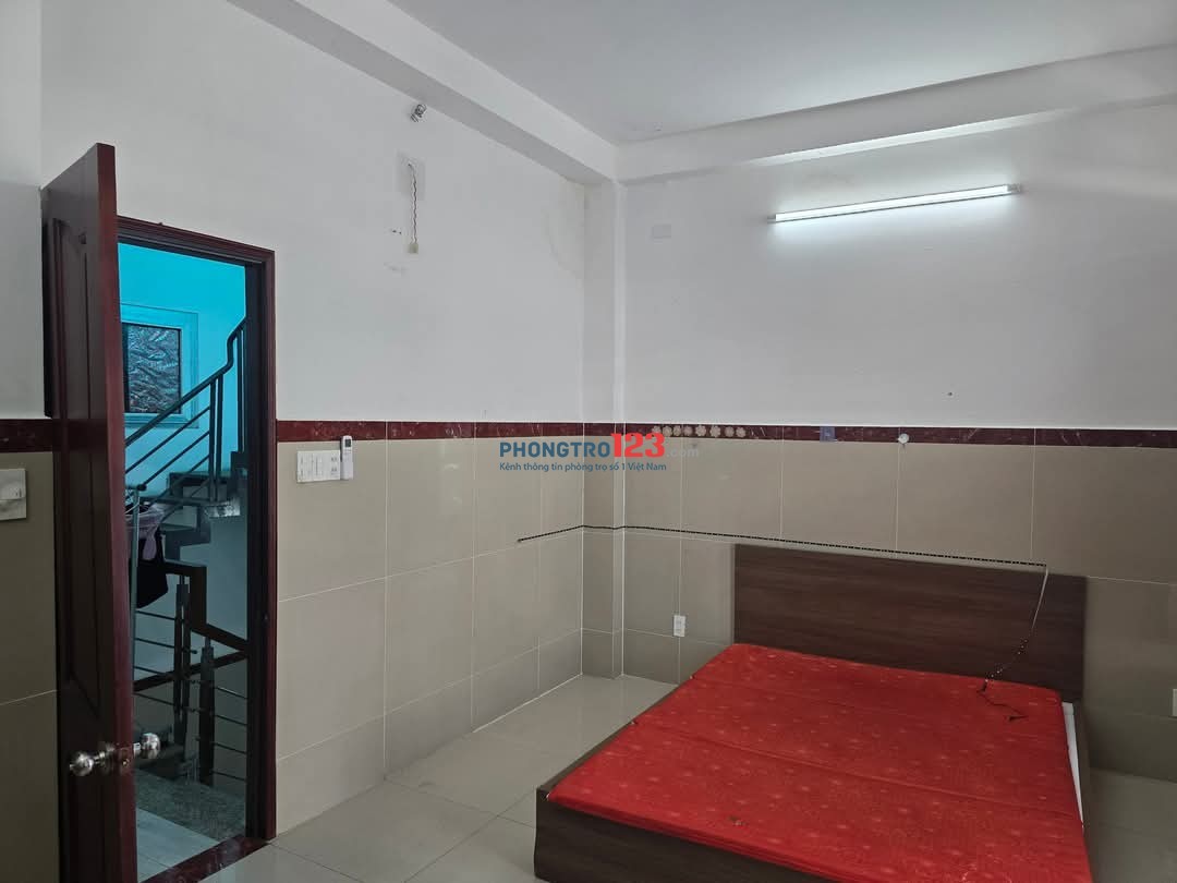 Phòng 25m2 ngay Lê văn Quới cho thuê