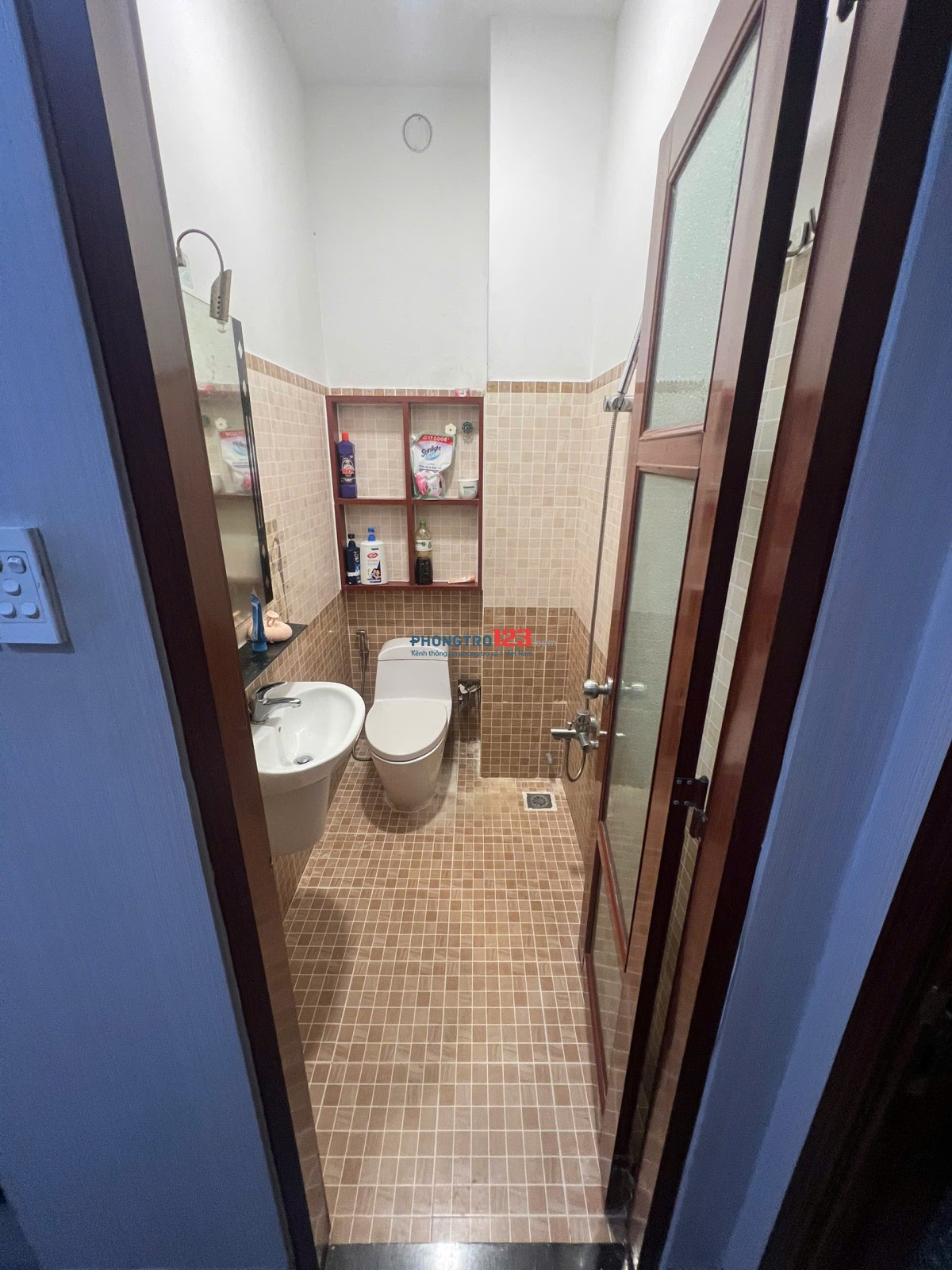 Cho thuê căn hộ/ studio quận 1