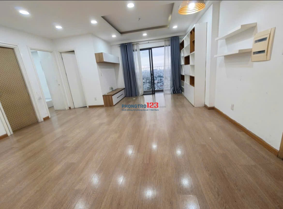 107m2, 3PN, 2WC, C/c Screc Trường Sa, P12, Q3, Nhà mới, sạch. Giá 14tr5/th