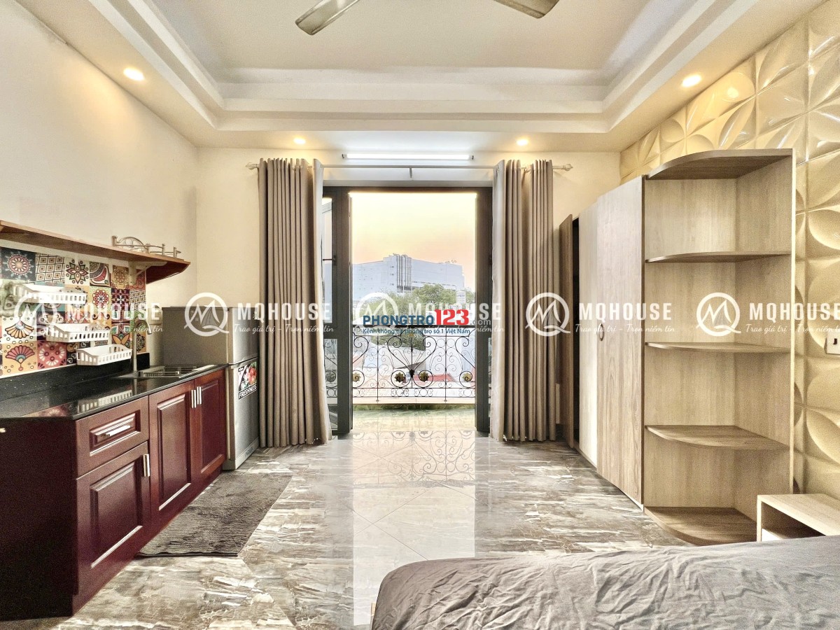 CHDV BAN CÔNG RIÊNG FULL NỘI THẤT