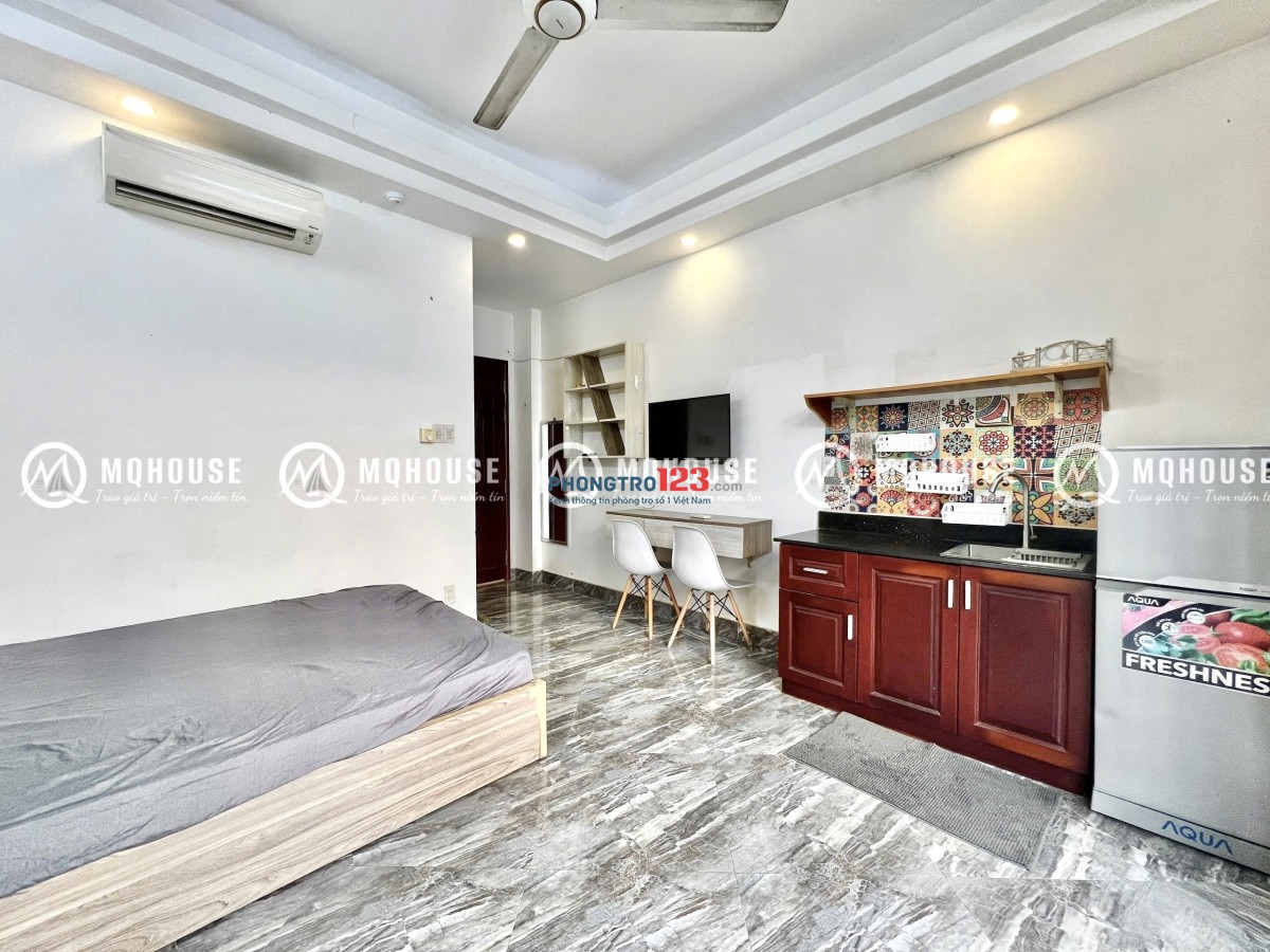 CHDV BAN CÔNG RIÊNG FULL NỘI THẤT