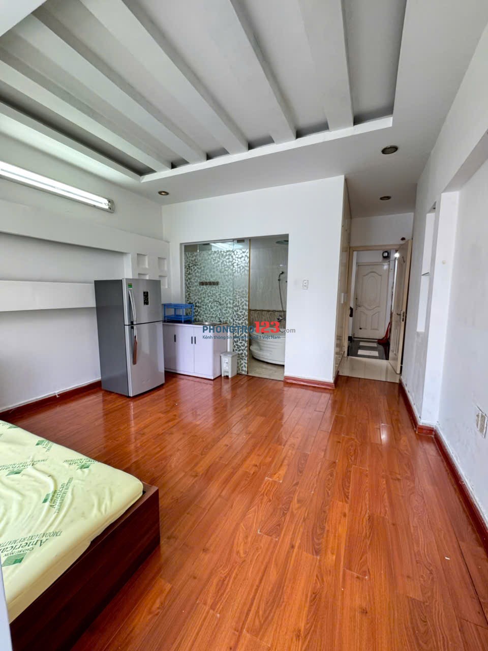  PHÒNG BAN CÔNG THOÁNG – GIỜ GIẤC TỰ DO – Ở NGAY TRUNG TÂM 