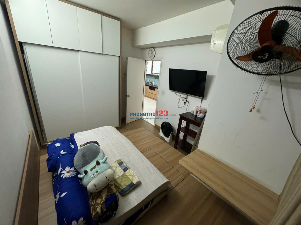 Chung cư 8X Plus, Trường Chinh, Q12: 75m2, 3p ngủ, 2wc, máy lạnh, 8tr5