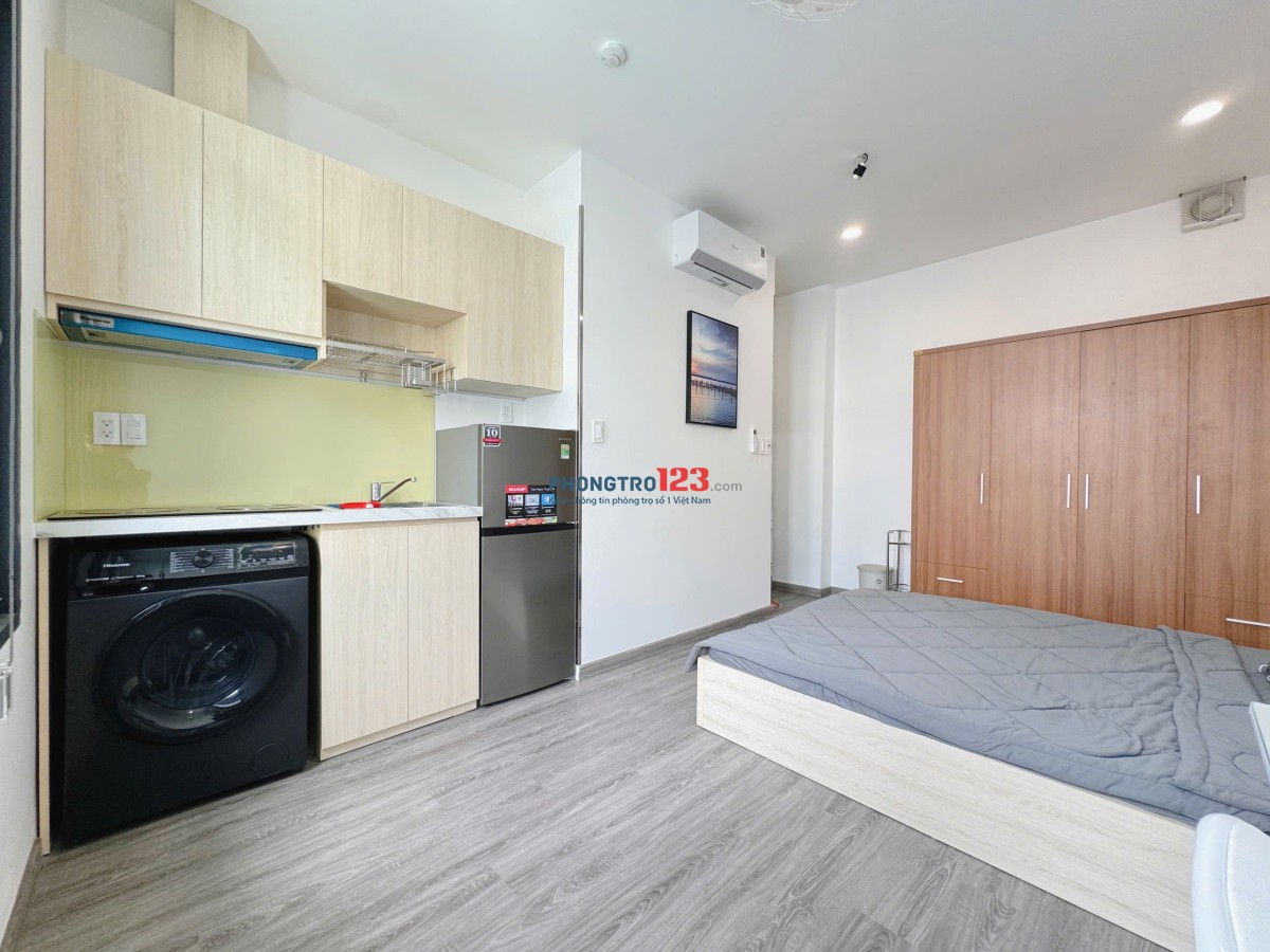 TRỐNG 1 CĂN HỘ FULL NỘI THẤT BÌNH THẠNH, SIÊU THOÁNG, MÁY GIẶT RIÊNG, CHỈ TÍNH ĐIỆN
