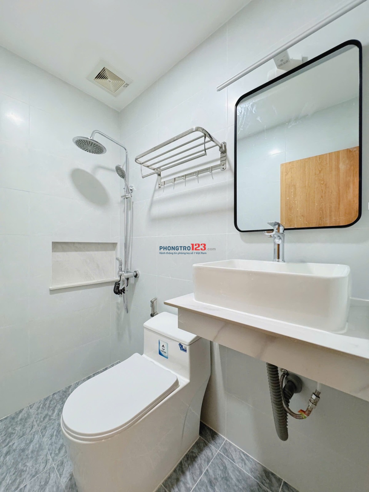 TRỐNG 1 CĂN HỘ FULL NỘI THẤT BÌNH THẠNH, SIÊU THOÁNG, MÁY GIẶT RIÊNG, CHỈ TÍNH ĐIỆN