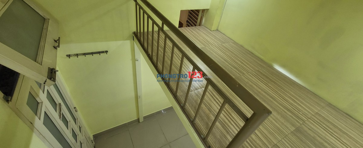 Phòng 1 người, máy lạnh, gác, cửa sổ, an toàn PCCC, tiện ích, Lê Lai P.Hạnh Thông (P3 Gò Vấp cũ)